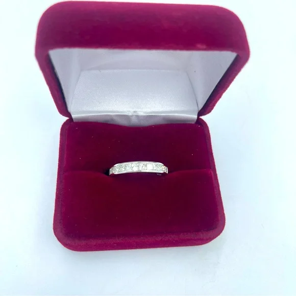 Affinity Diamonds 1 Carat Princess Cut Channel Set Ring 14k White Gold NIB